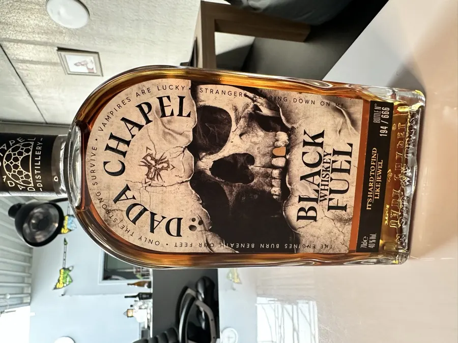 Black Fuel Whiskey — fles nr. 194/666